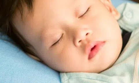 Cảnh báo từ WHO: Thiếu sắt ở trẻ dưới 2 tuổi gây ảnh hưởng không hồi phục đến não bộ